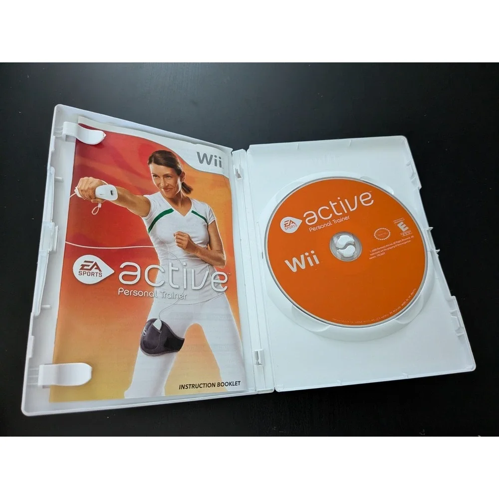 Nintendo Wii Active Personal Trainer - CIB Complete  EA Sports  Video Game